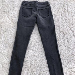 Skinny Jeans / Jeggings